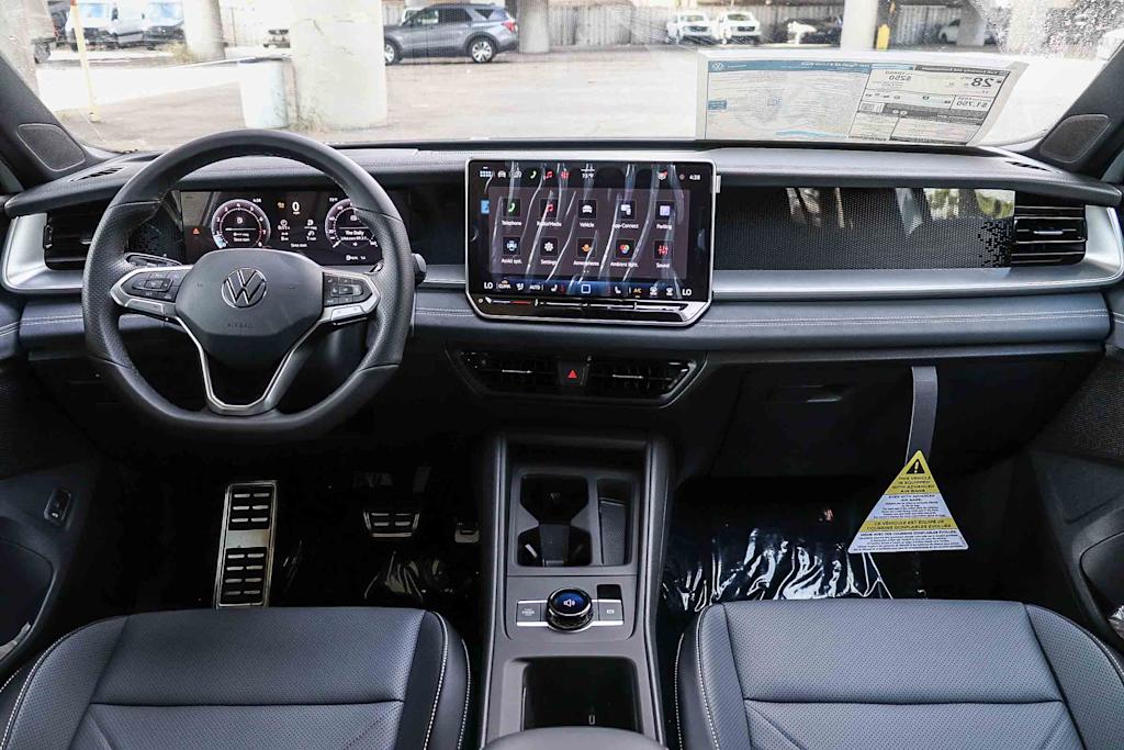 Thumbnail: 2026 Volkswagen Tiguan - 2