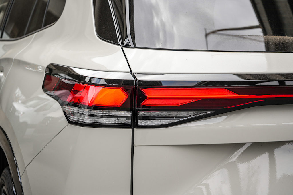 Thumbnail: 2026 Volkswagen Tiguan - 18