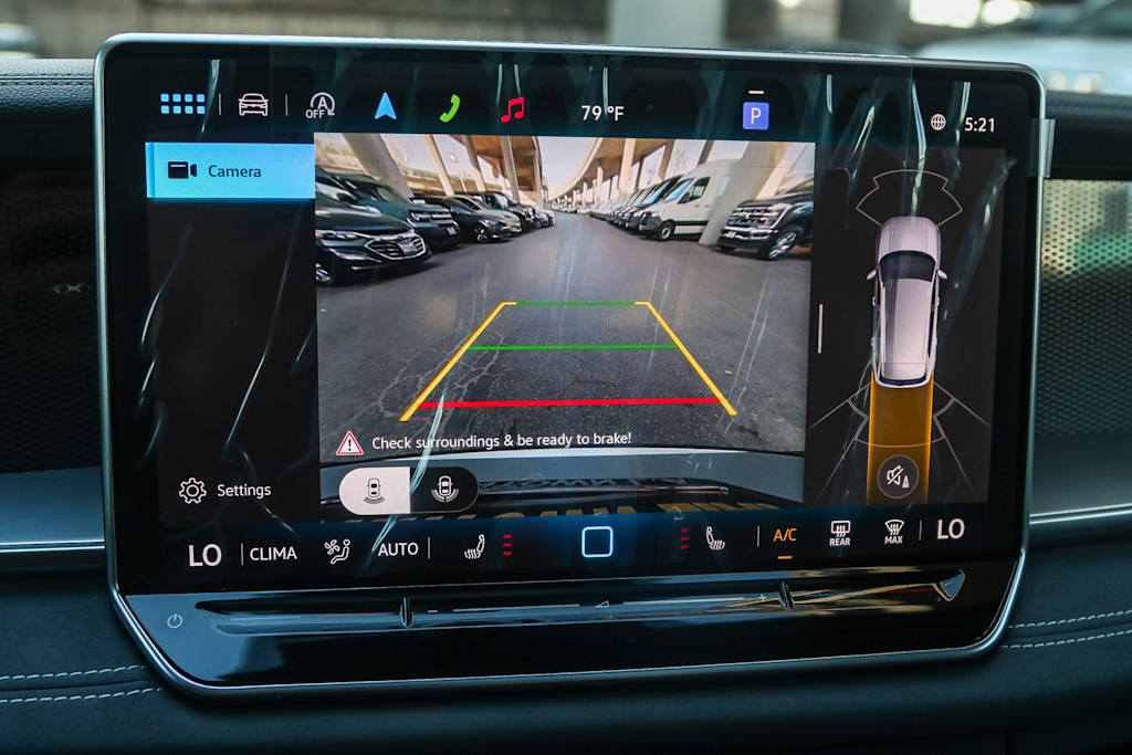 Thumbnail: 2025 Volkswagen Tiguan - 25