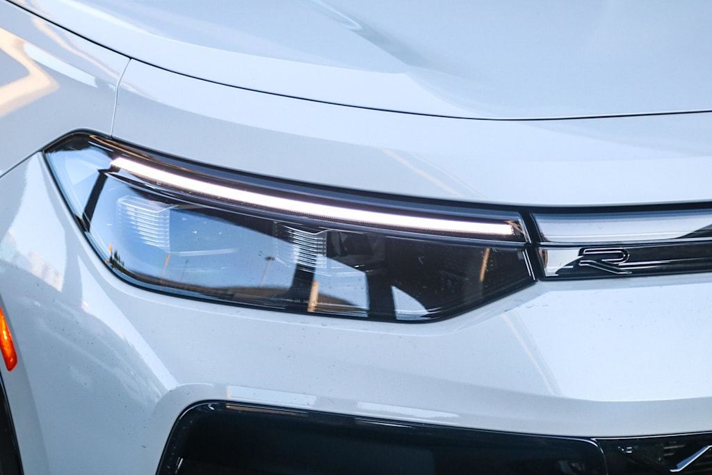 Thumbnail: 2025 Volkswagen Tiguan - 17