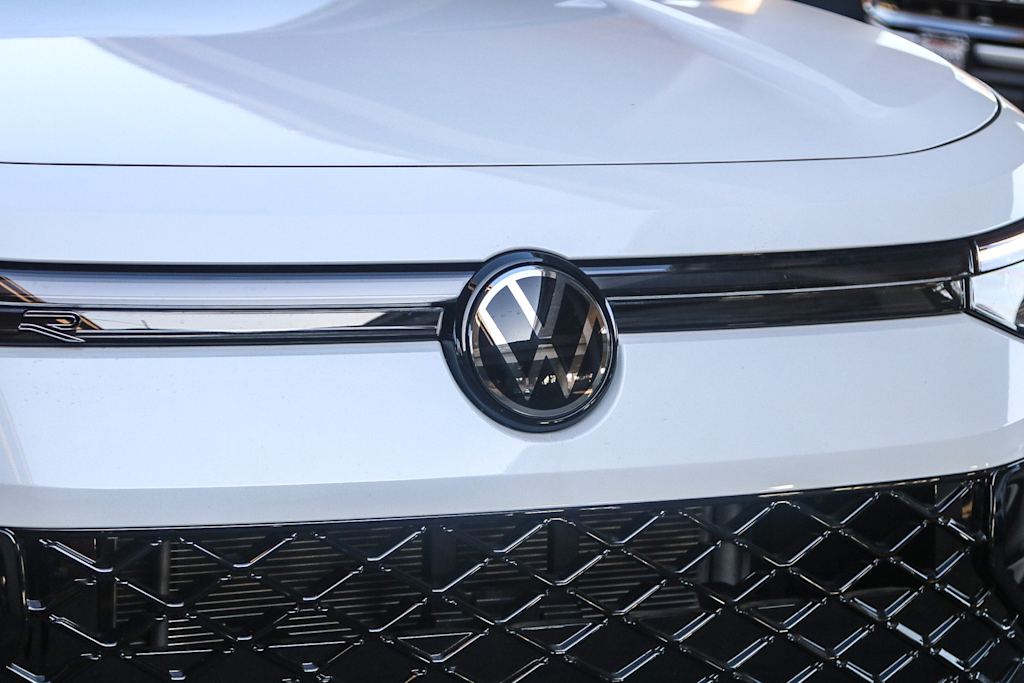 Thumbnail: 2025 Volkswagen Tiguan - 6