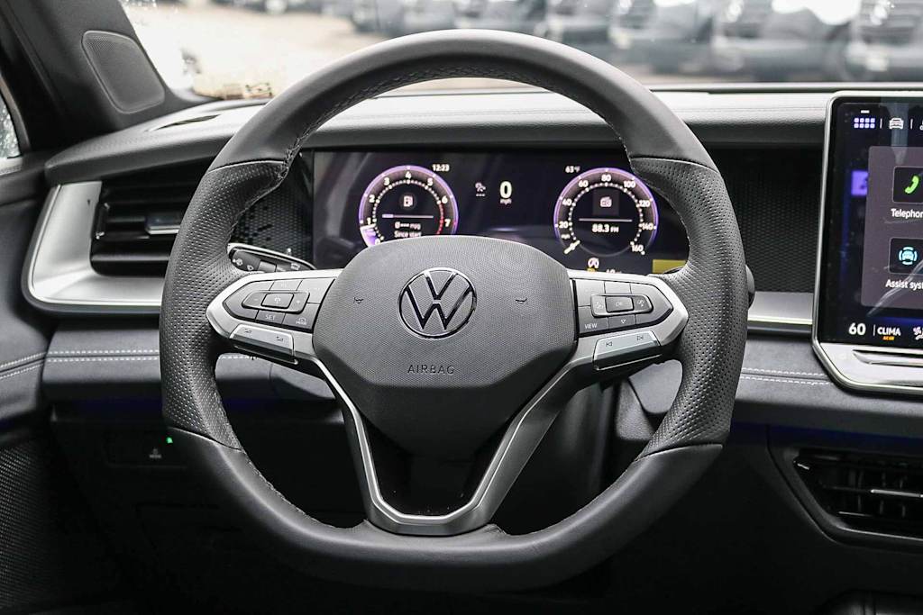 Thumbnail: 2026 Volkswagen Tiguan - 13