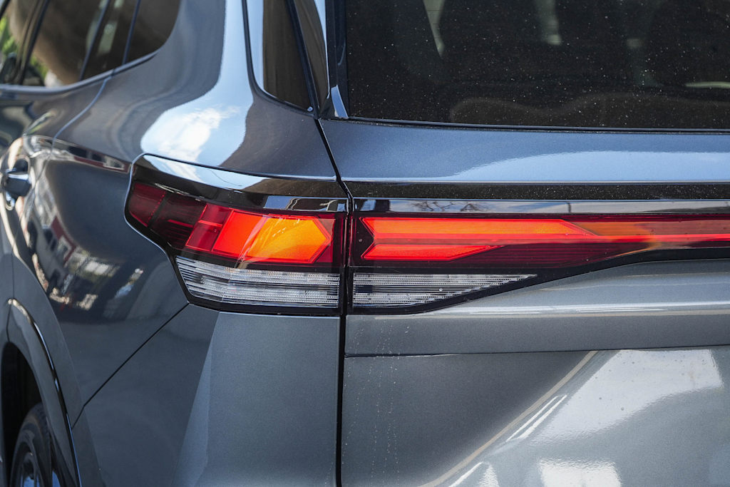Thumbnail: 2026 Volkswagen Tiguan - 19