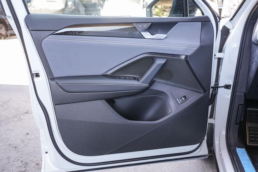 Thumbnail: 2026 Volkswagen Tiguan - 22