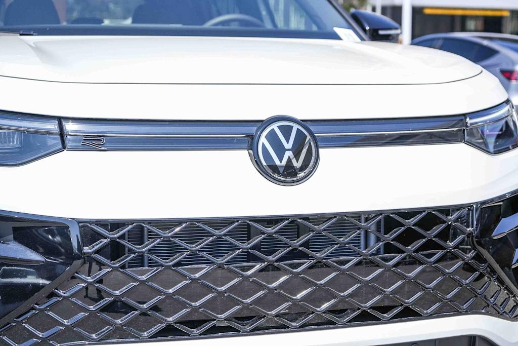 Thumbnail: 2026 Volkswagen Tiguan - 6