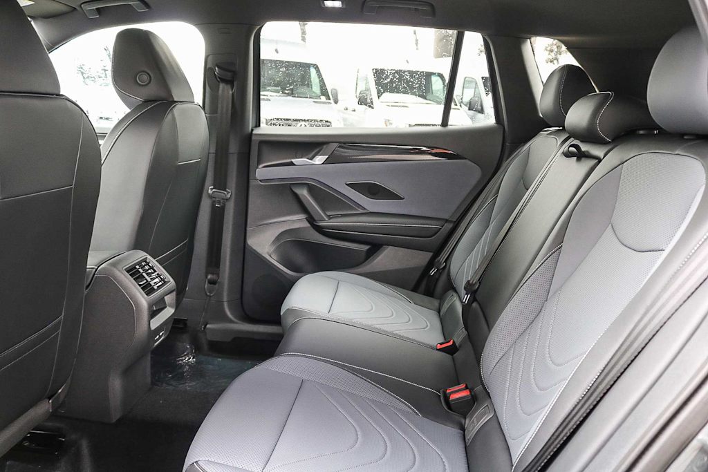 Thumbnail: 2026 Volkswagen Tiguan - 12