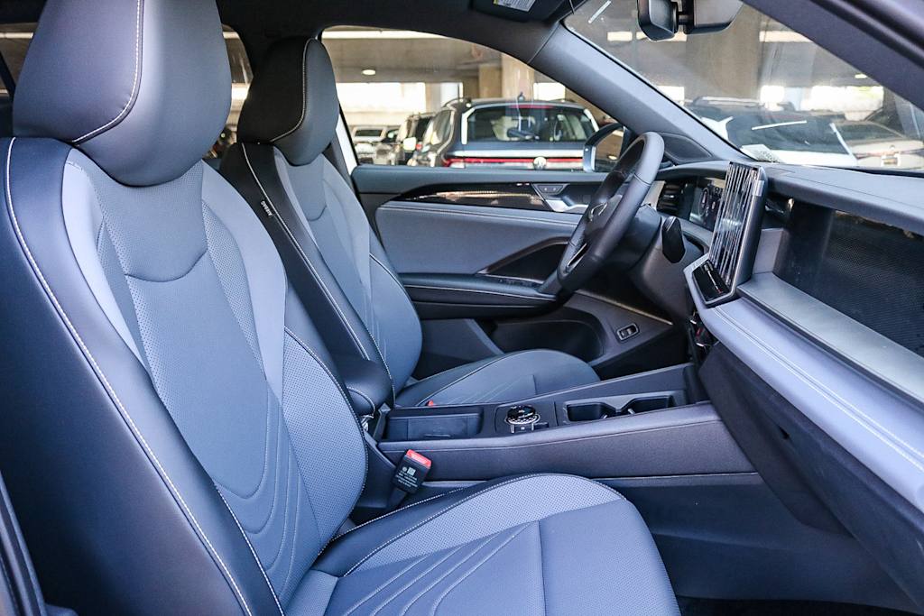 Thumbnail: 2025 Volkswagen Tiguan - 9