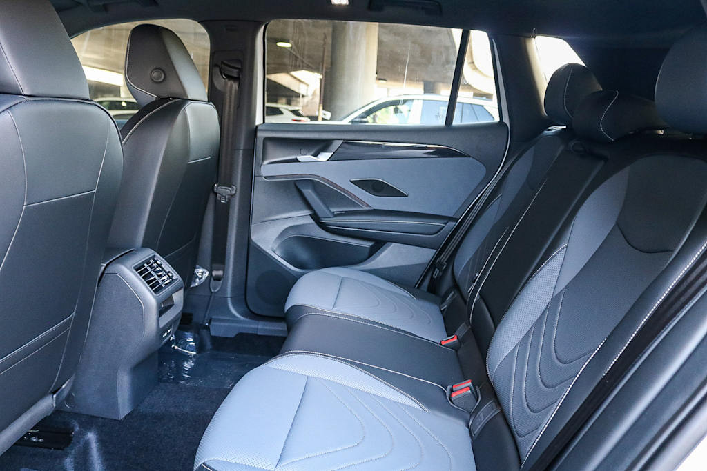 Thumbnail: 2025 Volkswagen Tiguan - 11