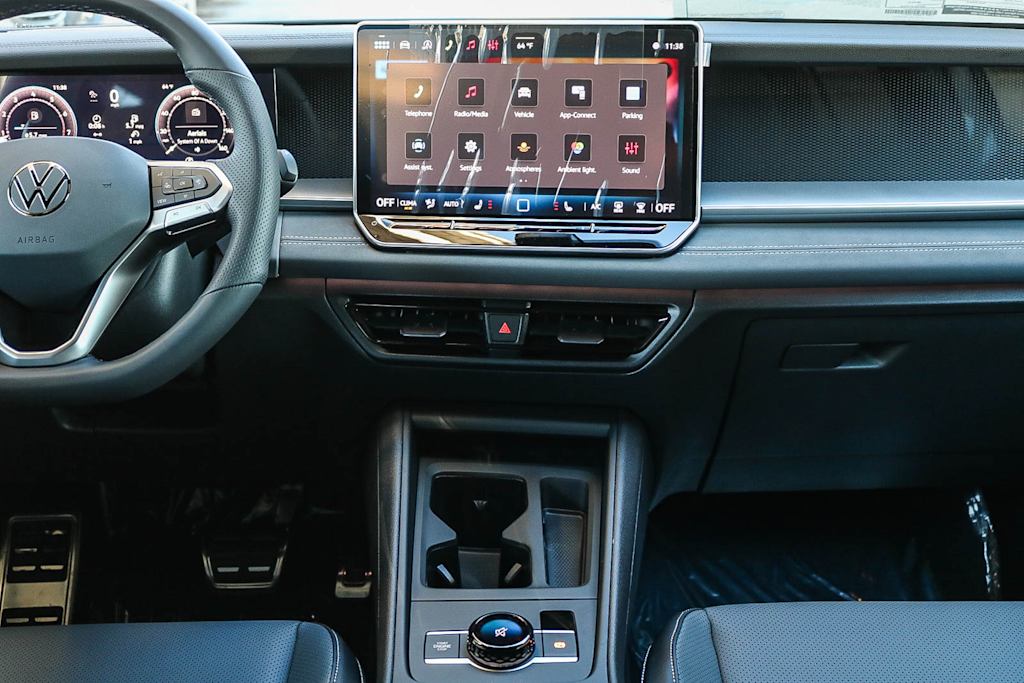 Thumbnail: 2026 Volkswagen Tiguan - 9