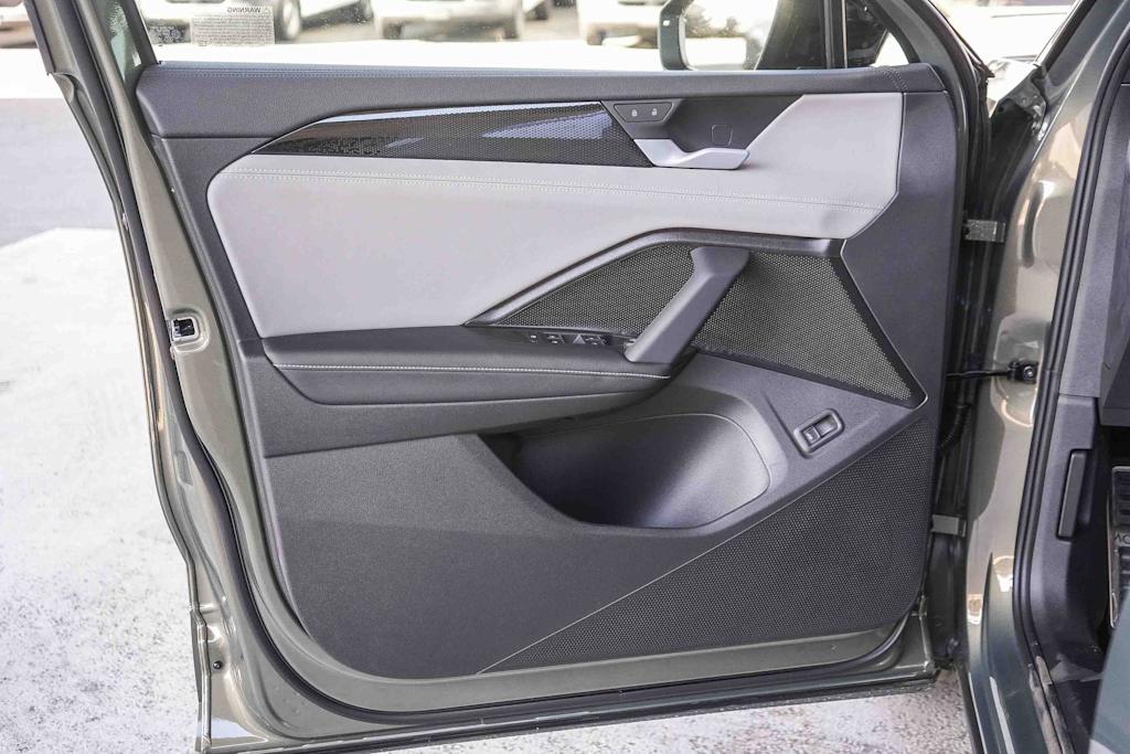 Thumbnail: 2026 Volkswagen Tiguan - 24
