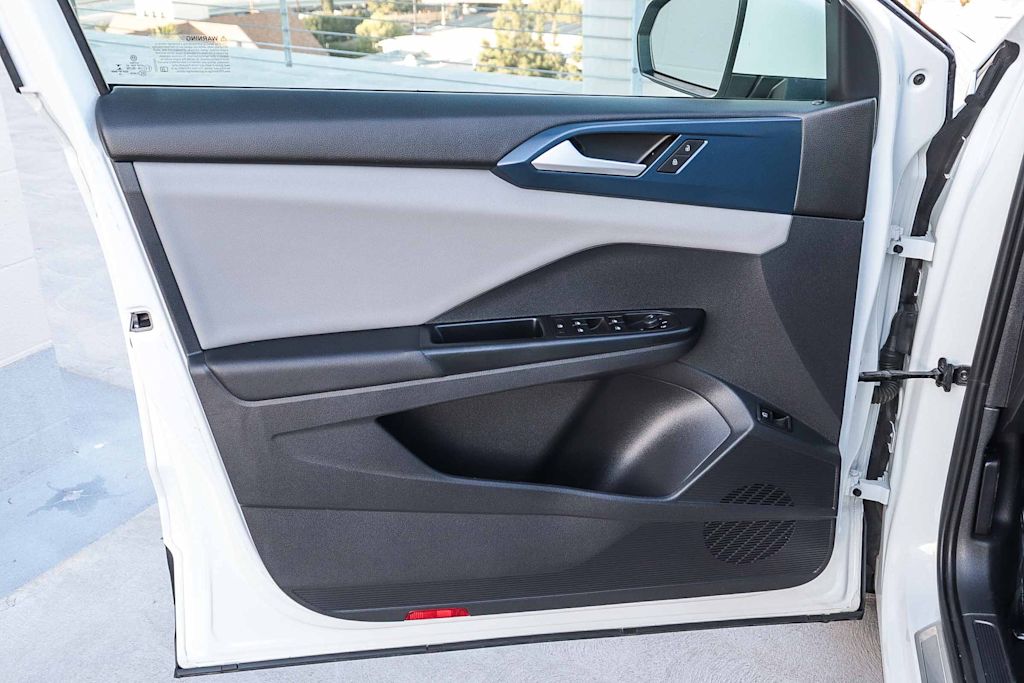 Thumbnail: 2022 Volkswagen Taos - 27