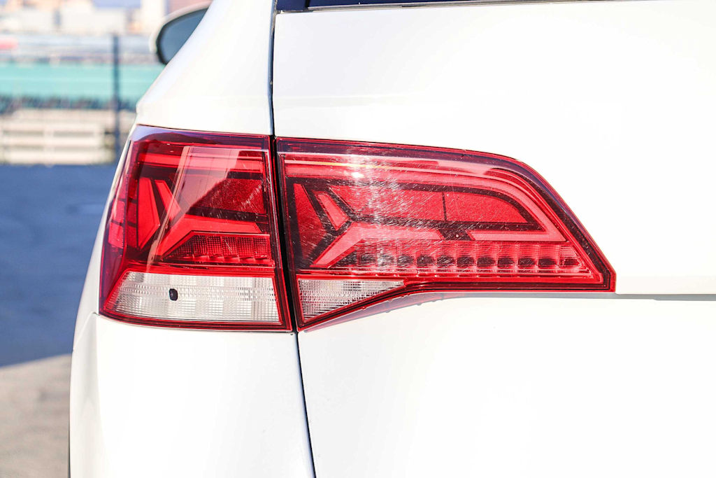 Thumbnail: 2022 Volkswagen Taos - 23