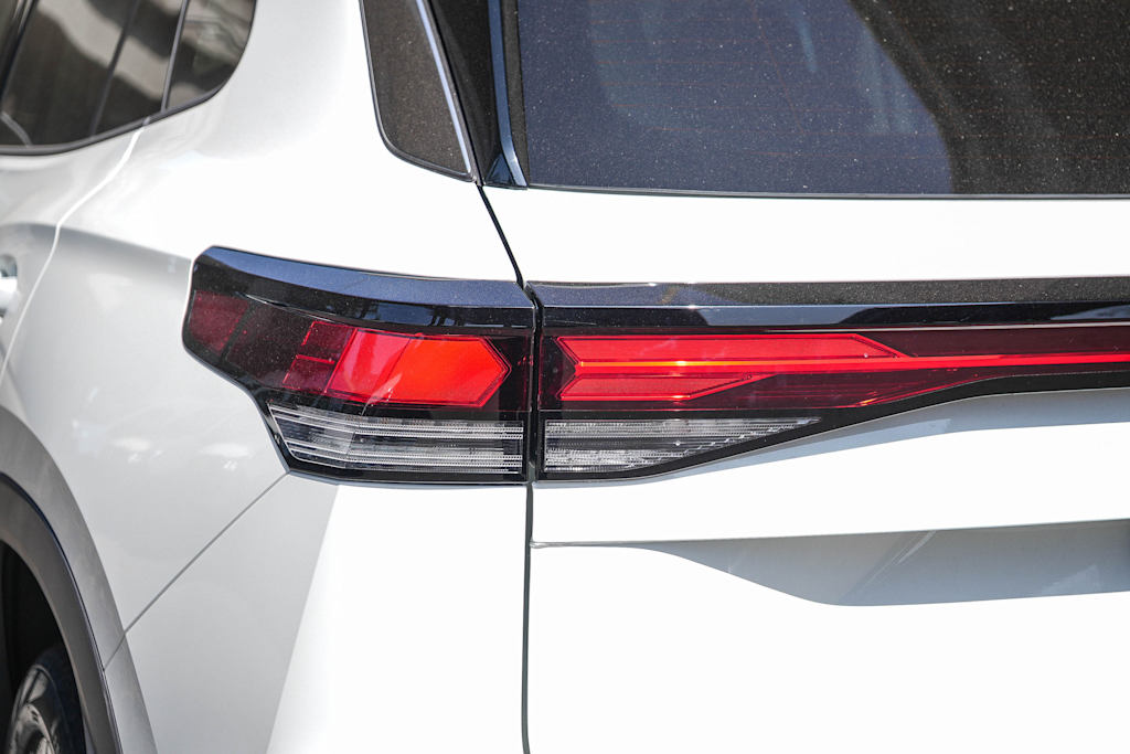 Thumbnail: 2026 Volkswagen Tiguan - 18