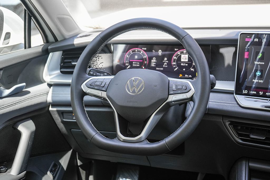 Thumbnail: 2026 Volkswagen Tiguan - 12