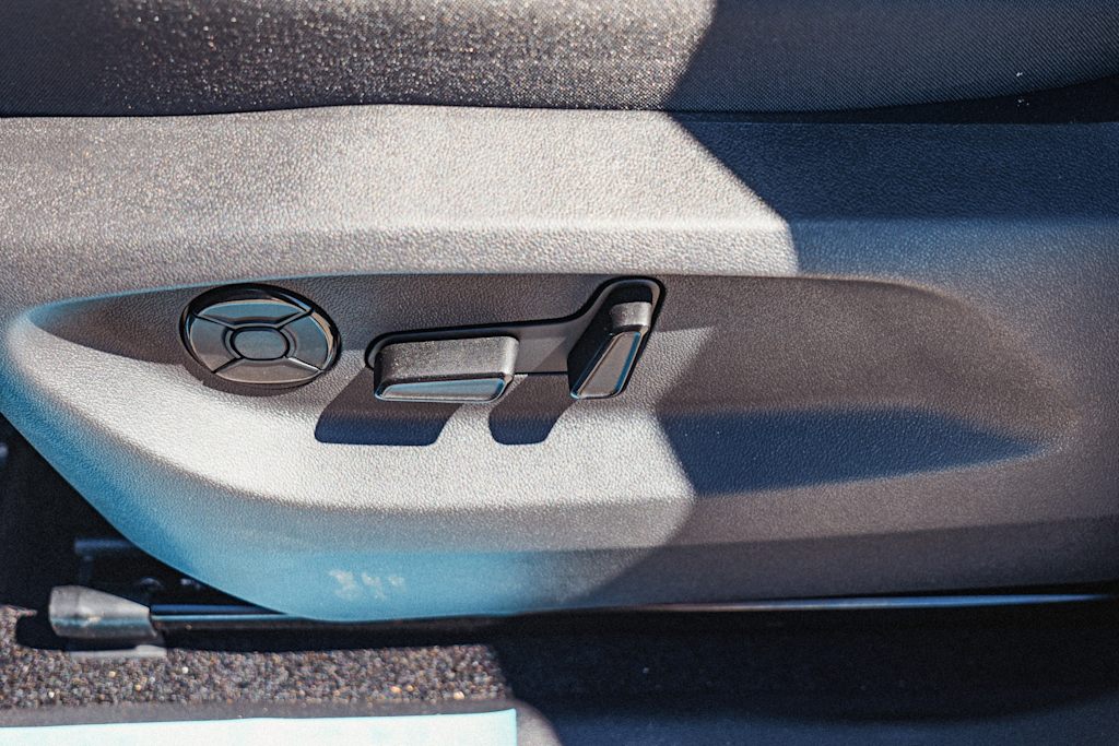 Thumbnail: 2025 Volkswagen Tiguan - 23