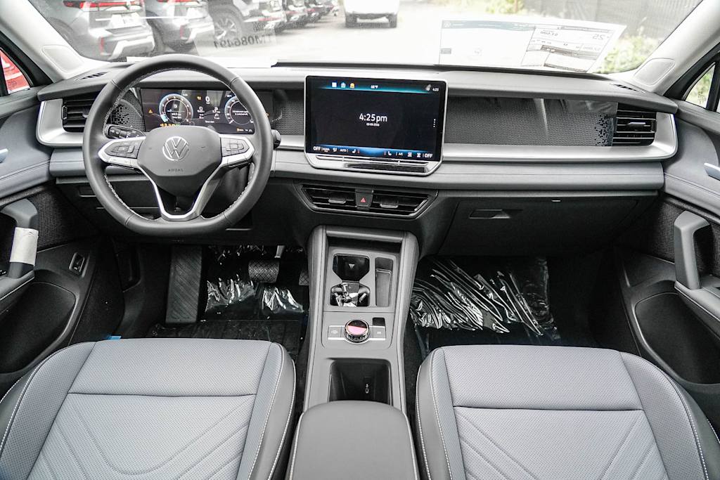 Thumbnail: 2026 Volkswagen Tiguan - 2