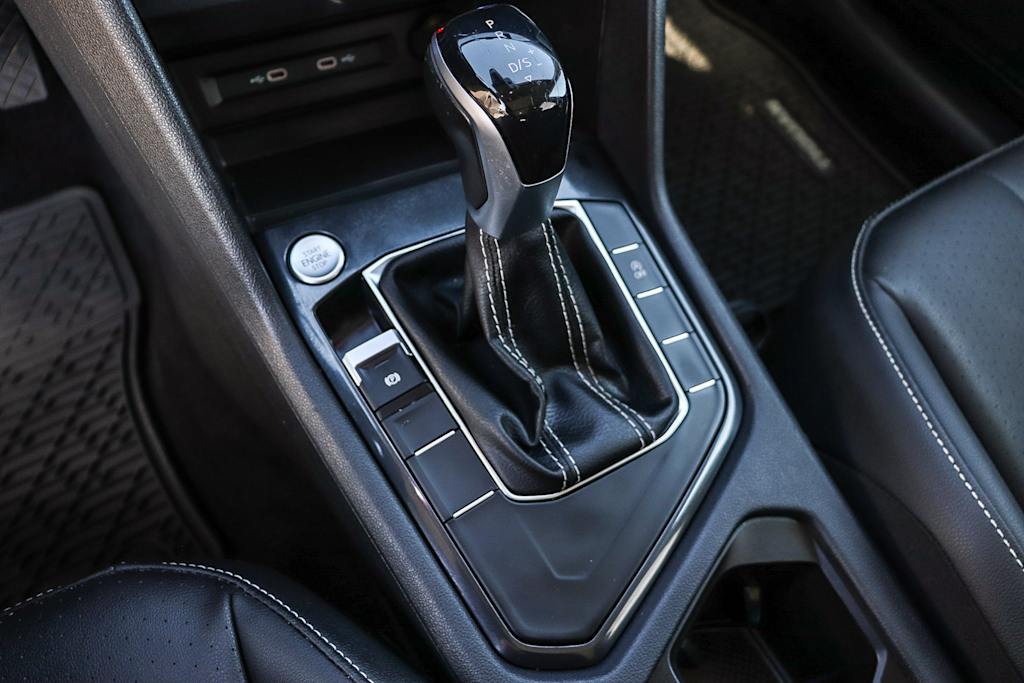 Thumbnail: 2023 Volkswagen Tiguan - 12