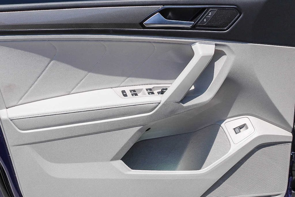 2024 Volkswagen Tiguan SE 22