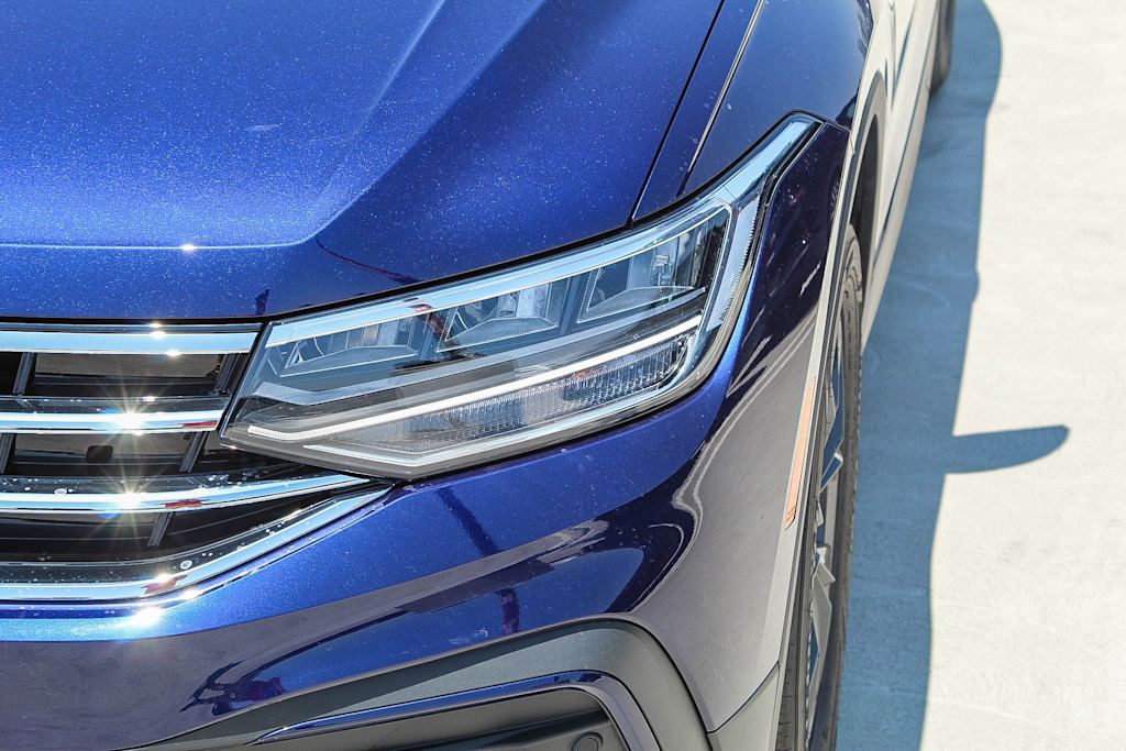 2024 Volkswagen Tiguan SE 19