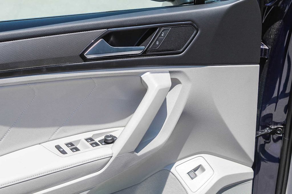 2024 Volkswagen Tiguan SE 23