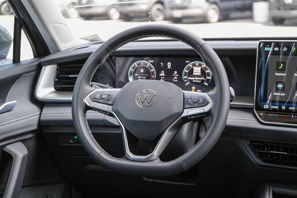 Thumbnail: 2026 Volkswagen Tiguan - 13