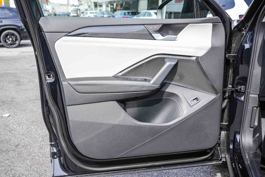 Thumbnail: 2026 Volkswagen Tiguan - 25