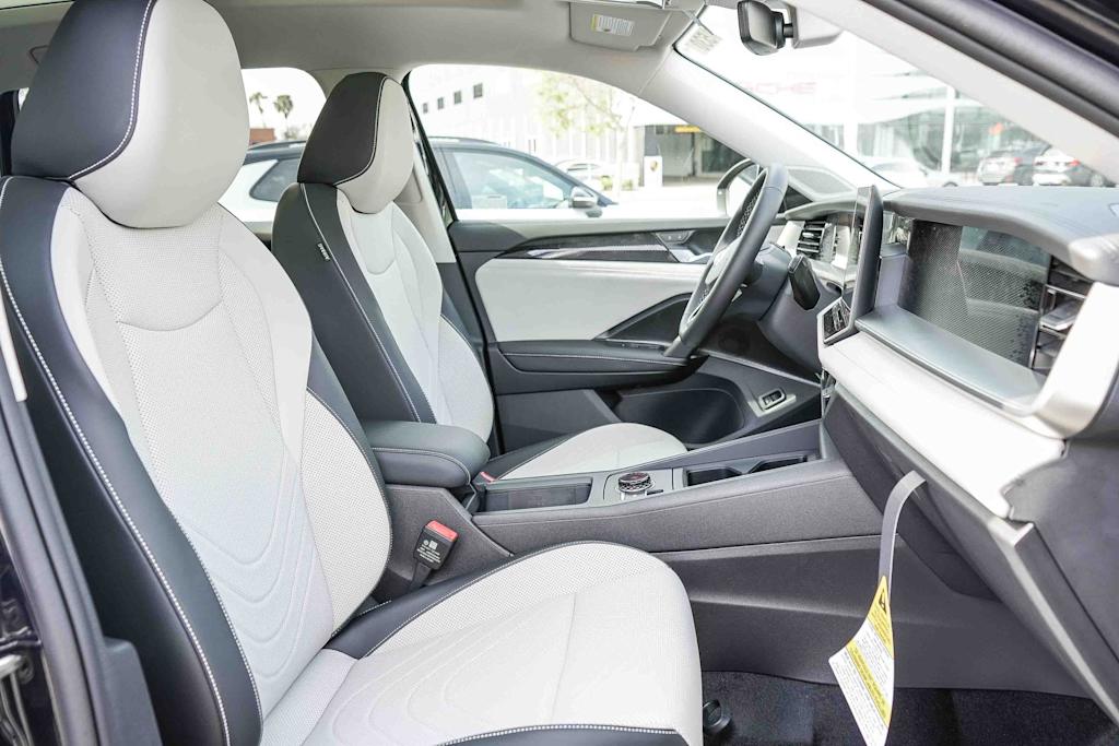 Thumbnail: 2026 Volkswagen Tiguan - 10