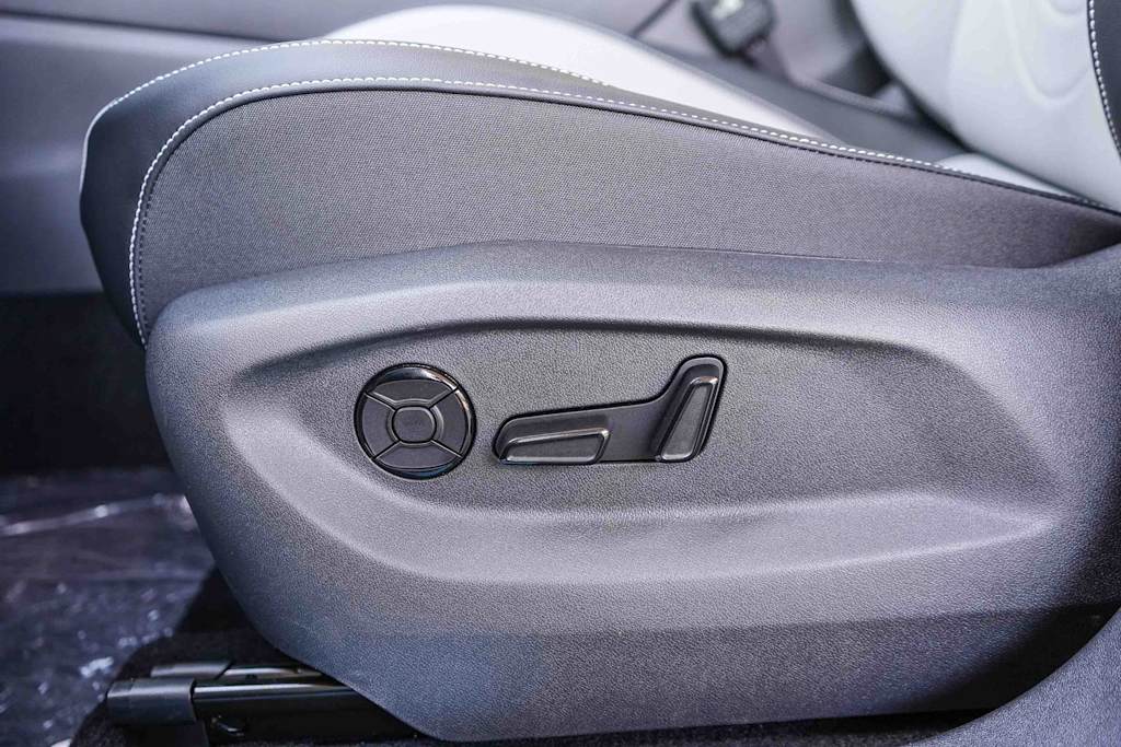 Thumbnail: 2026 Volkswagen Tiguan - 24