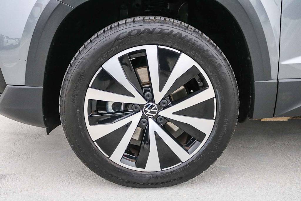 Thumbnail: 2022 Volkswagen Taos - 23