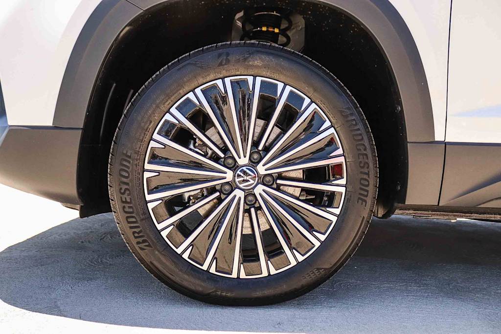 Thumbnail: 2026 Volkswagen Taos - 21