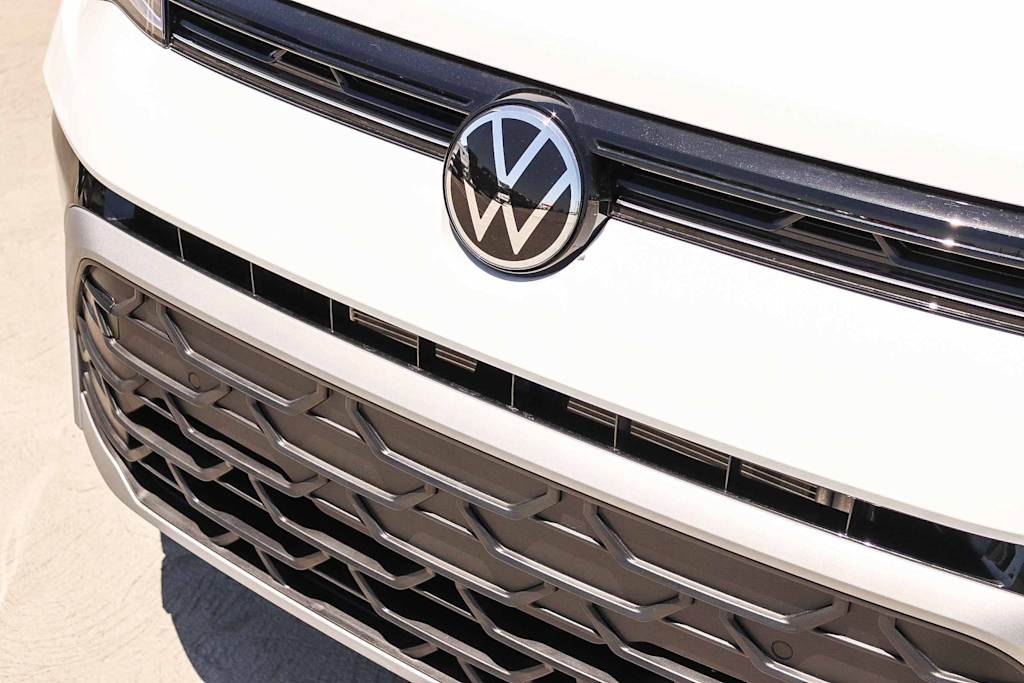Thumbnail: 2026 Volkswagen Taos - 6