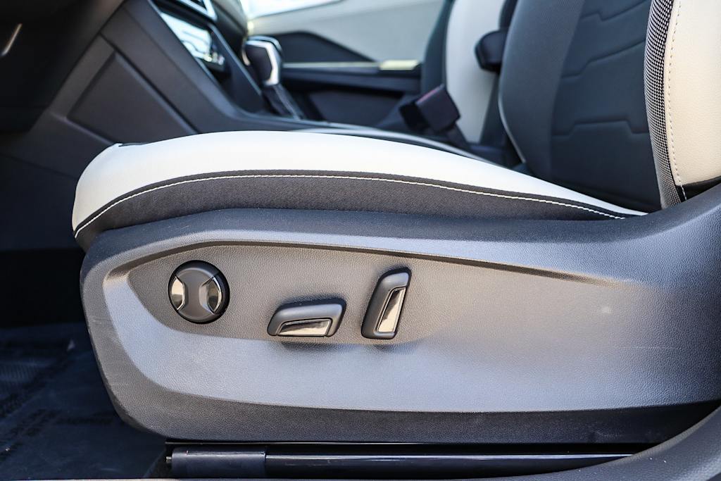 Thumbnail: 2025 Volkswagen Taos - 26