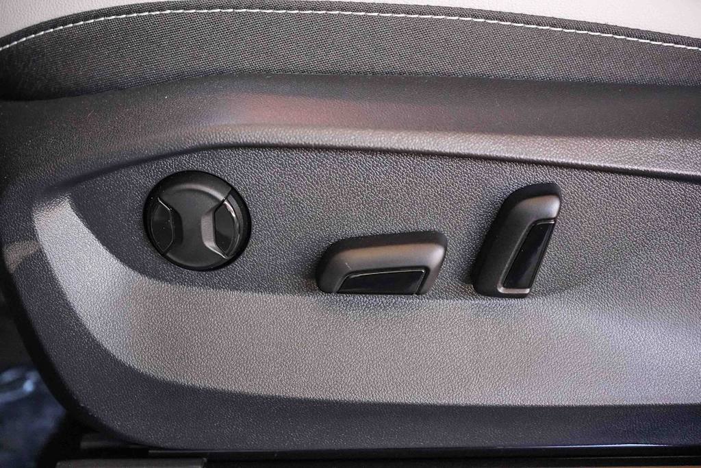 Thumbnail: 2026 Volkswagen Taos - 21