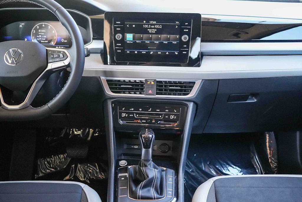 Thumbnail: 2026 Volkswagen Taos - 8