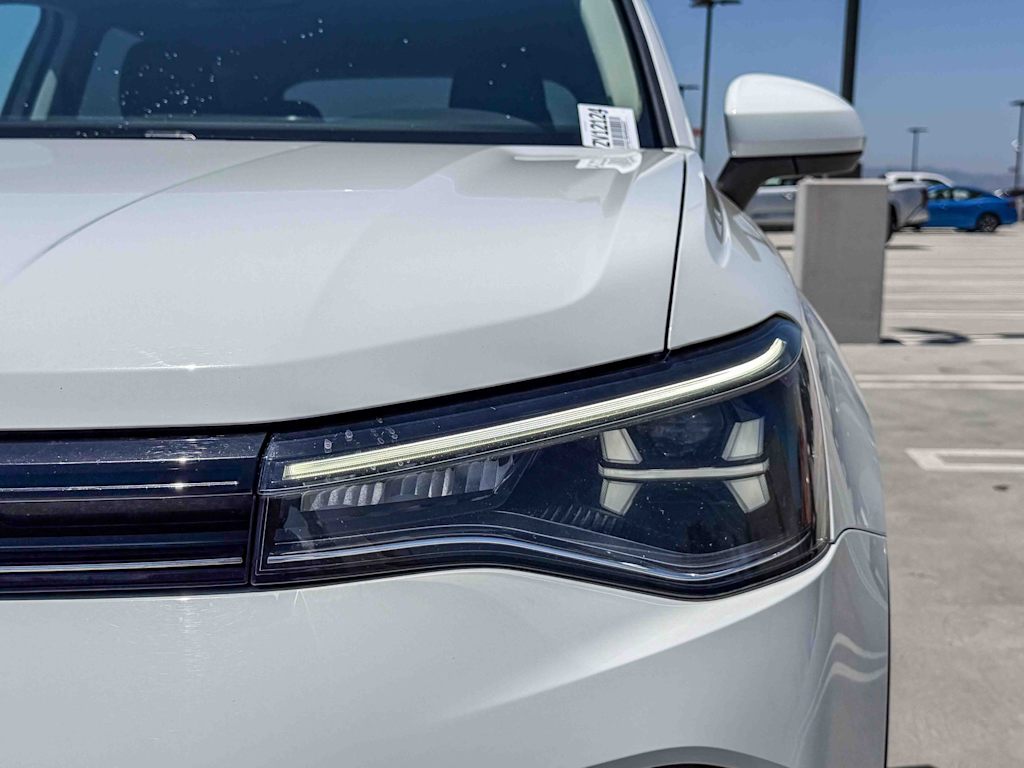 Thumbnail: 2025 Volkswagen Taos - 18