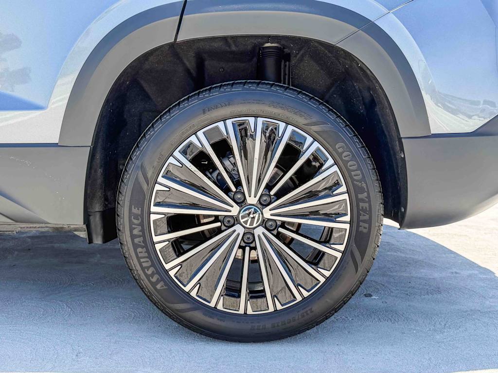 Thumbnail: 2025 Volkswagen Taos - 7