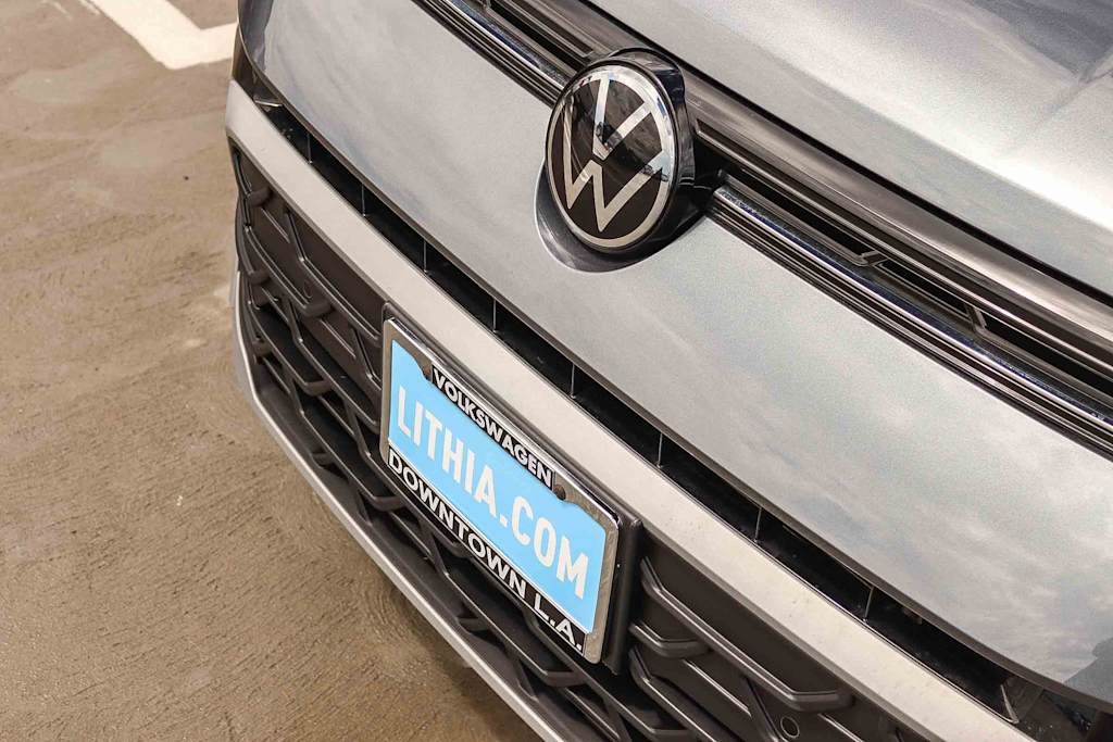 Thumbnail: 2025 Volkswagen Taos - 6