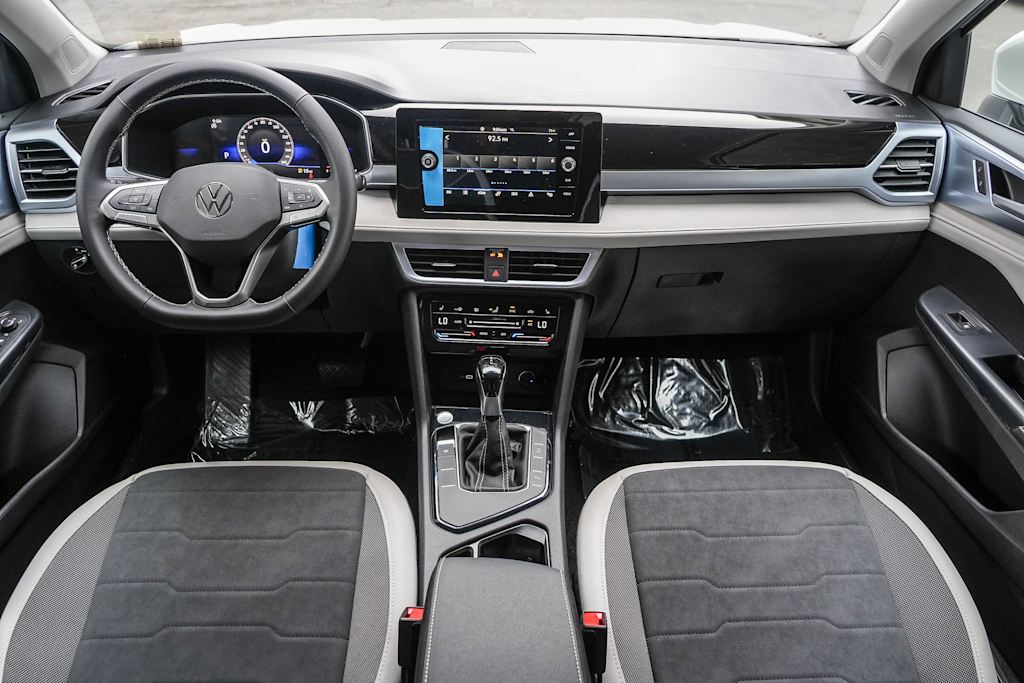 Thumbnail: 2026 Volkswagen Taos - 2