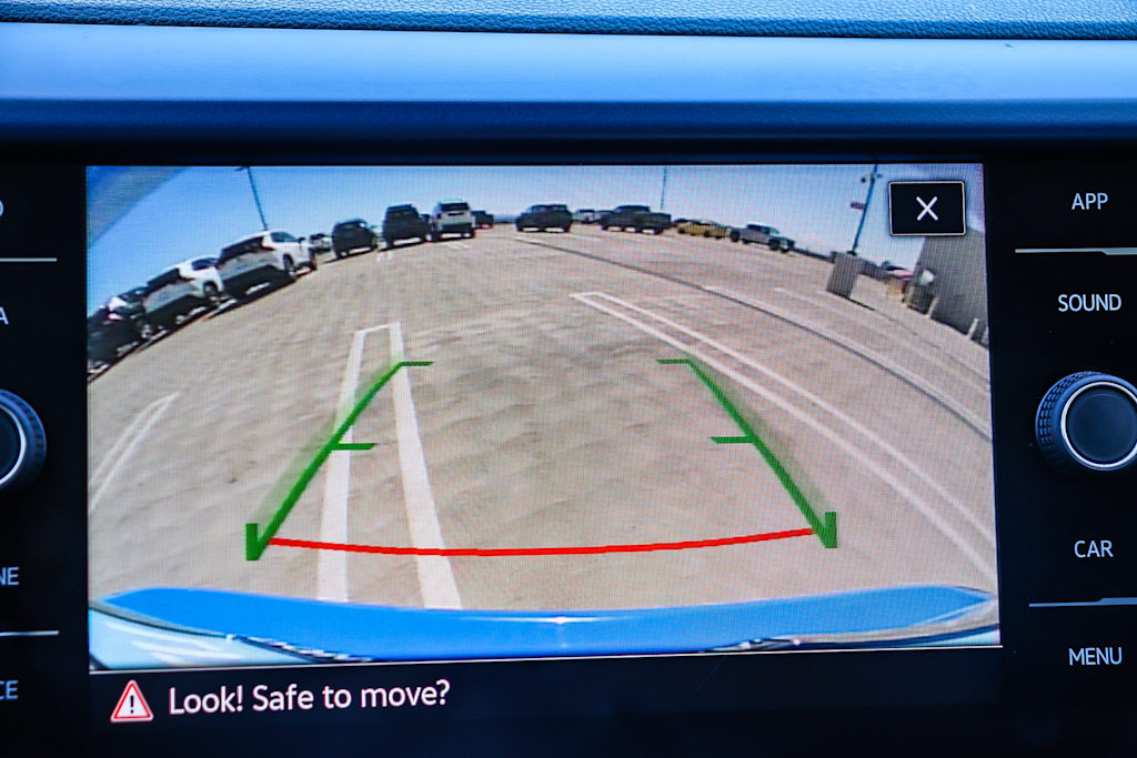 Thumbnail: 2023 Volkswagen Taos - 25