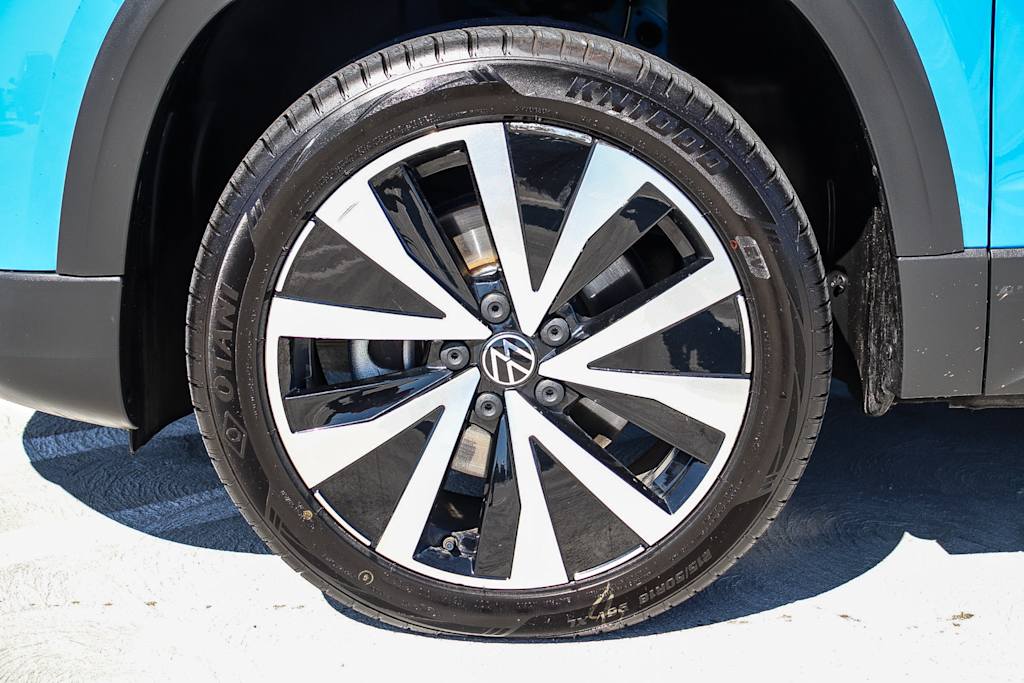 Thumbnail: 2023 Volkswagen Taos - 21