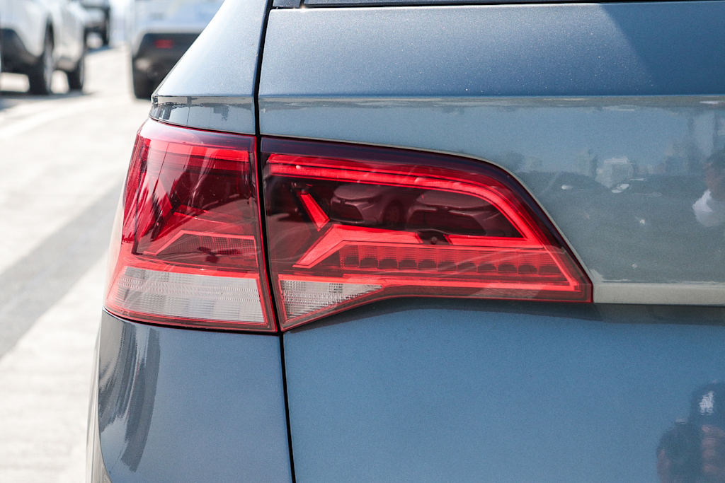 Thumbnail: 2023 Volkswagen Taos - 22