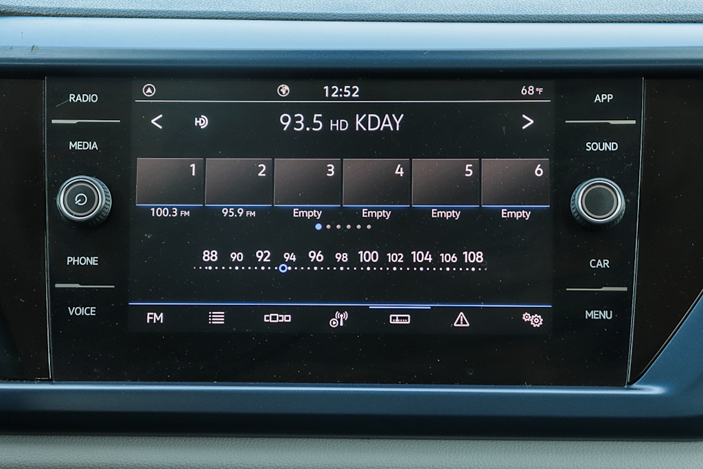 Thumbnail: 2023 Volkswagen Taos - 13