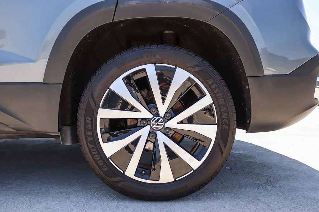 Thumbnail: 2024 Volkswagen Taos - 6