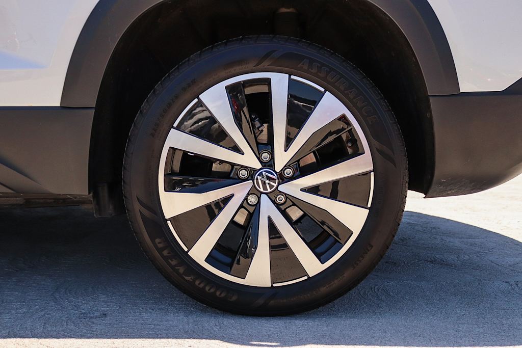 Thumbnail: 2022 Volkswagen Taos - 7