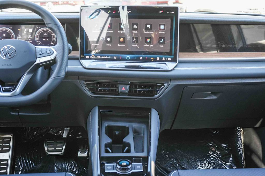Thumbnail: 2026 Volkswagen Tiguan - 9