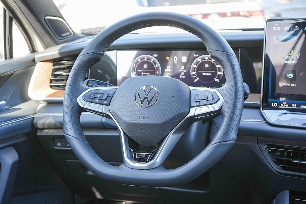 Thumbnail: 2026 Volkswagen Tiguan - 13