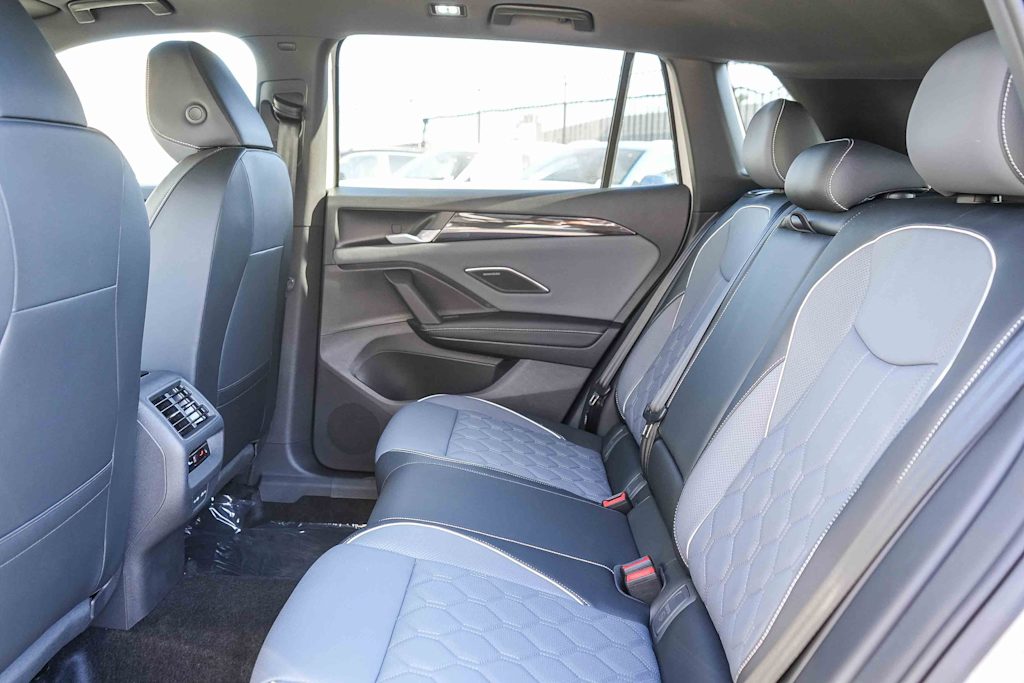 Thumbnail: 2026 Volkswagen Tiguan - 12