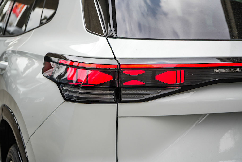 Thumbnail: 2026 Volkswagen Tiguan - 17