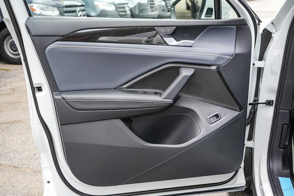 Thumbnail: 2026 Volkswagen Tiguan - 24
