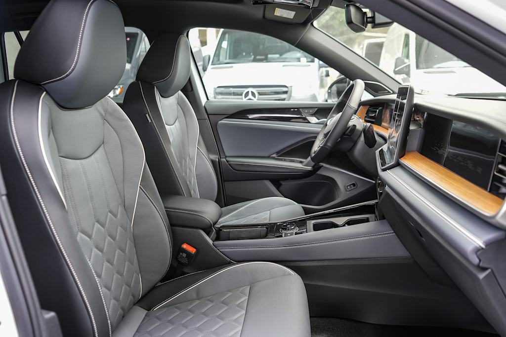 Thumbnail: 2026 Volkswagen Tiguan - 10